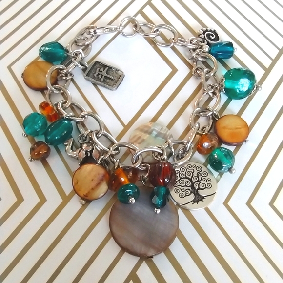 Beaded Tree of Life Bracelet - Picture 2 of 10